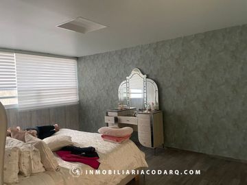 CASA EN VENTA EN FRACCIONAMIENTO VILA AZUL.