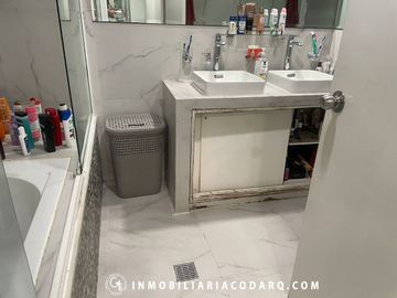 CASA EN VENTA EN FRACCIONAMIENTO VILA AZUL.