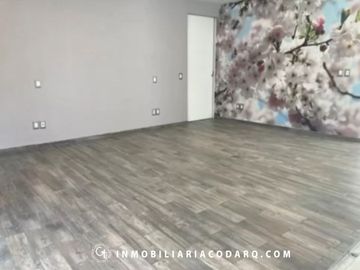 CASA EN VENTA EN FRACCIONAMIENTO VILA AZUL.