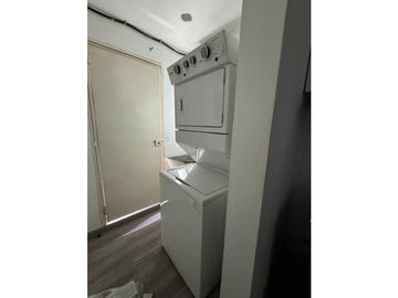 VENDO APARTAMENTO EN CARRASQUILLA $150k !!!