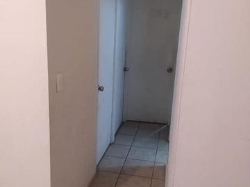 Av. Sta Rosa/San Isidro - Departamento - Venta