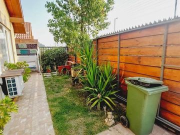 Casa en Venta en Calle Patricio Ríos Vergara