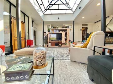 Casa en Venta en Avenida colon 8740