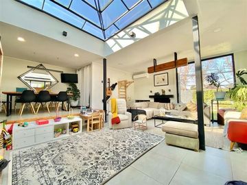 Casa en Venta en Avenida colon 8740