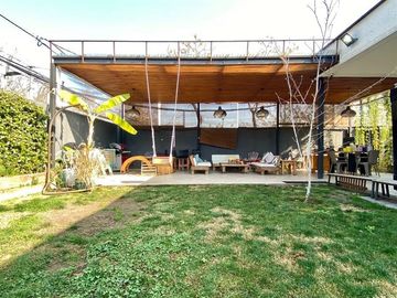 Casa en Venta en Avenida colon 8740
