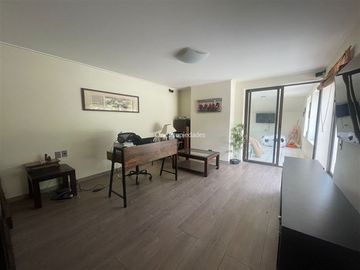 Casa en Venta en Plano Quinchamal|Las Condes|Casa| 5D4B|One Propiedades
