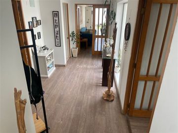 Casa en Venta en Plano Quinchamal|Las Condes|Casa| 5D4B|One Propiedades