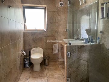 Casa en Venta en Plano Quinchamal|Las Condes|Casa| 5D4B|One Propiedades