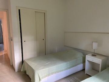 Chalet en venta en Carilo