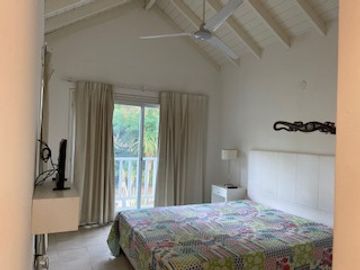 Chalet en venta en Carilo