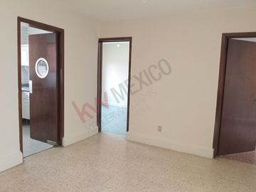 VENTA CASA HABITACION COLONIA MIRAVALLE, BENITO JUAREZ, CERCA DEL METRO ERMITA