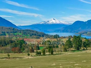 Parcelas con  Vista al Lago Panguipulli con más de 5.000 m2.