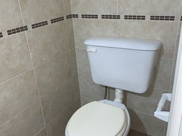 Triplex 4 amb. c/patio