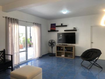 CASA UNA SOLA PLANTA CON DOS DEPARTAMENTOS