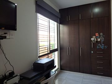 CASA EN VENTA FRACCIONAMIENTO VALLE VERDE COLIMA, COLIMA