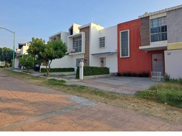 CASA EN VENTA FRACCIONAMIENTO VALLE VERDE COLIMA, COLIMA