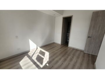 SM-VENTA APARTAMENTO CIUDAD DEL RIO PARA ESTRENAR