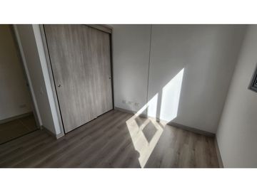 SM-VENTA APARTAMENTO CIUDAD DEL RIO PARA ESTRENAR