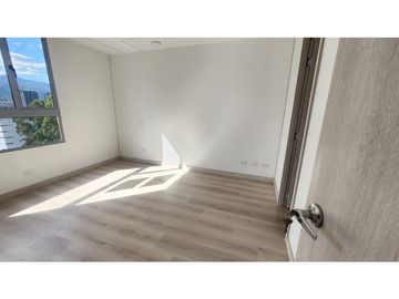 SM-VENTA APARTAMENTO CIUDAD DEL RIO PARA ESTRENAR