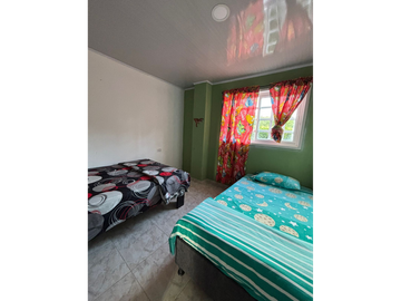 Venta Casa Campestre vía Calarcá a Barcelona. Quindío. COD: 8360878