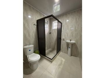 Venta Casa Campestre vía Calarcá a Barcelona. Quindío. COD: 8360878