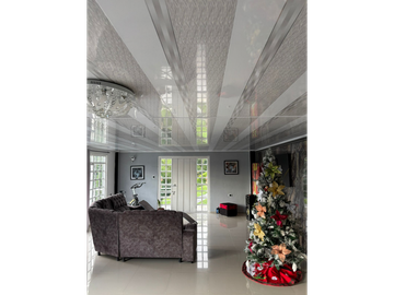 Venta Casa Campestre vía Calarcá a Barcelona. Quindío. COD: 8360878
