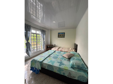 Venta Casa Campestre vía Calarcá a Barcelona. Quindío. COD: 8360878