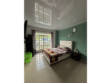 Venta Casa Campestre vía Calarcá a Barcelona. Quindío. COD: 8360878