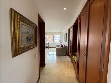 Apartamento para Venta cerca al Centro Comercial Santa Fe