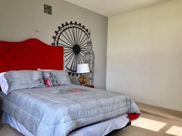 Casa en Preventa de 3 Recámaras  y doble altura en Real Montejo, Amaral Malva