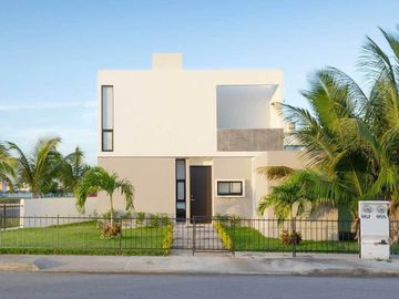 Casa en Preventa de 2 Recámaras en Real Montejo, Amaral Iris