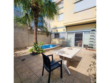 HERMOSA CASA DE DOS PLANTAS - CATEGORÍA PREMIUM