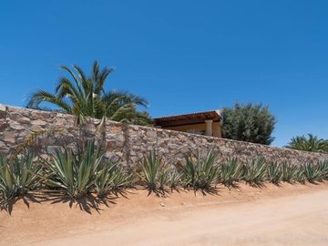 CASA con VIÑEDO en Valle de Guadalupe Quinta Estrella: Exclusividad, Sustentabil