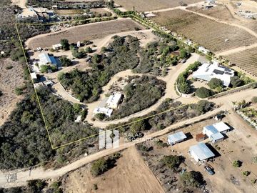 CASA con VIÑEDO en Valle de Guadalupe Quinta Estrella: Exclusividad, Sustentabil
