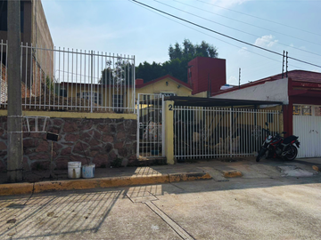 Casa en venta Satélite Circuito Arquitectos remodelada