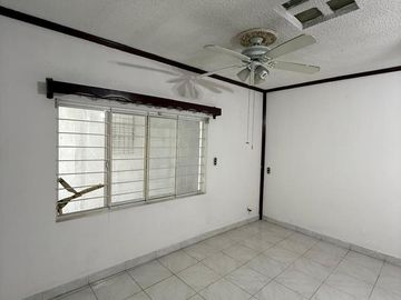 Casa  en Venta en Col. Paraíso, Guadalupe, Nuevo León