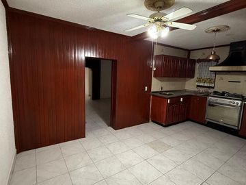 Casa  en Venta en Col. Paraíso, Guadalupe, Nuevo León