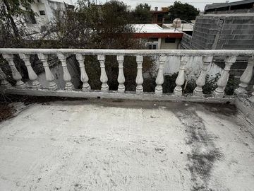 Casa  en Venta en Col. Paraíso, Guadalupe, Nuevo León
