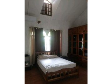 VENTA DE HERMOSA CASA  SEMI CAMPESTRE PENONOMÉ