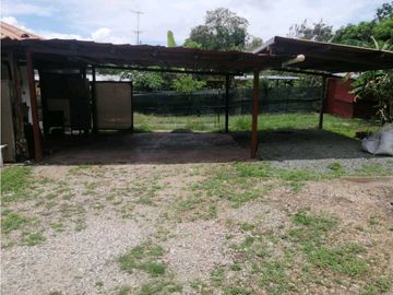 VENTA DE HERMOSA CASA  SEMI CAMPESTRE PENONOMÉ