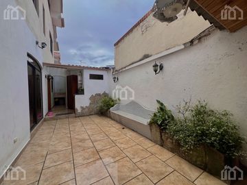 CASA DE VENTA EN URB CERRADA SECTOR  CDLA DE LOS INGENIEROS