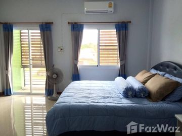 2 Bedroom Townhouse for sale in Khanom, Nakhon Si Thammarat