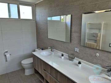 Casa en Venta en Camino Las Pircas