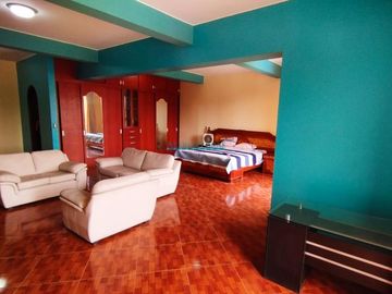 Locales Comerciales Venta CAL. Los Cedros - PUENTE PIEDRA