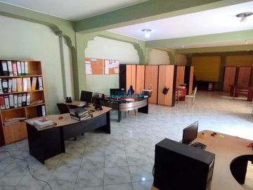 Locales Comerciales Venta CAL. Los Cedros - PUENTE PIEDRA