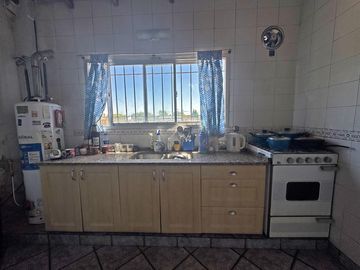 VENTA CHALET PH DE 4 AMBIENTES EN VILLA ADELINA