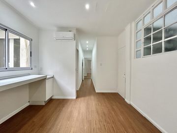 Venta Departamento de 3 Ambientes en  Recoleta