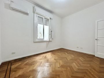 Venta Departamento de 3 Ambientes en  Recoleta