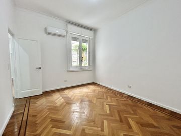 Venta Departamento de 3 Ambientes en  Recoleta