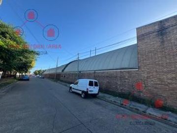 Galpón único por su ubicación y superficie. Consulte